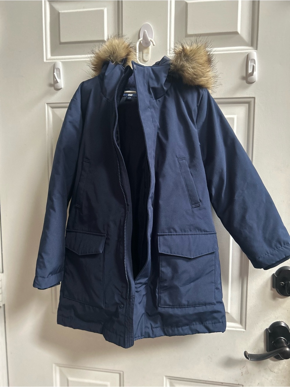 Uniqlo kids  Navy Parka Hybrid Down Jacket with Faux Fur Hood Sz 7-8